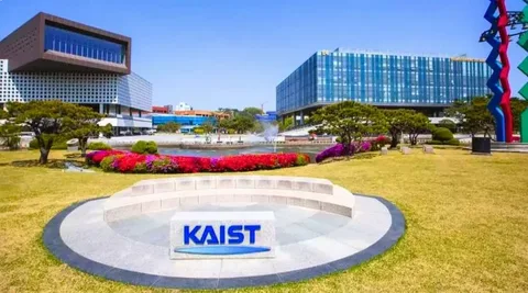 KAIST (Korea Advanced Institute of Science and Technology)