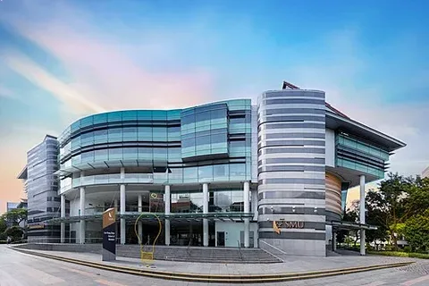 Singapore Management University (SMU)